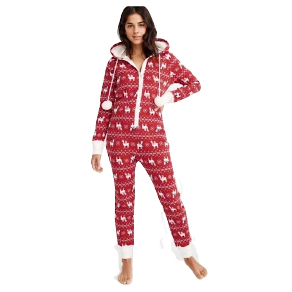 Abercrombie Sleep Winter Llama Jumpsuit Size XS